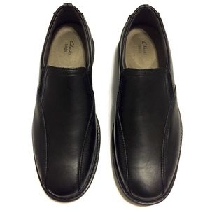 Clarks | Cushox Step Slip-On Loafer - Black